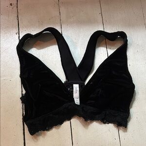 Arden B Black Lace Bras Intimates Collection